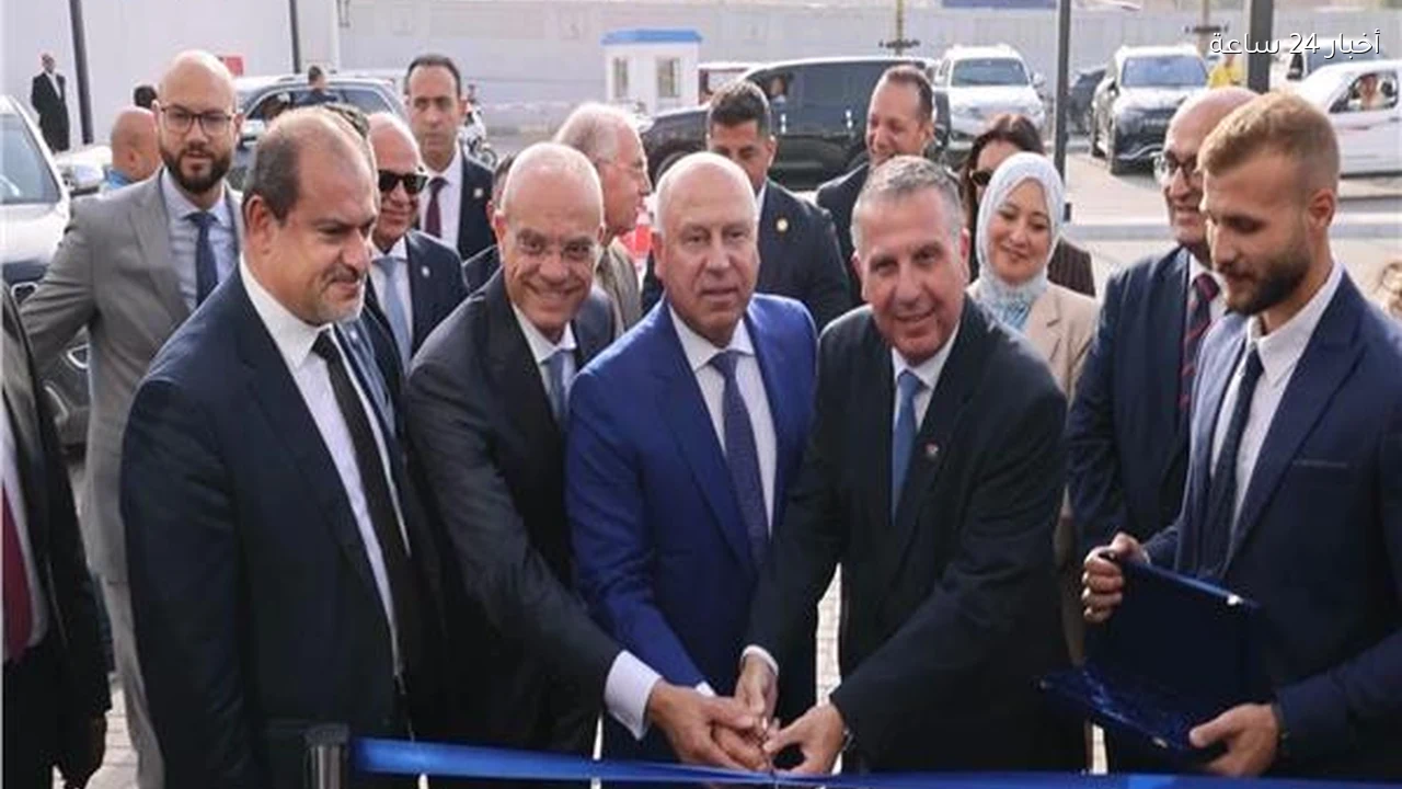 الميناء الثاني وزير النقل يفتتح ميناء العامرية الجاف بالإسكندرية باستثمارات 700 مليون جنيه